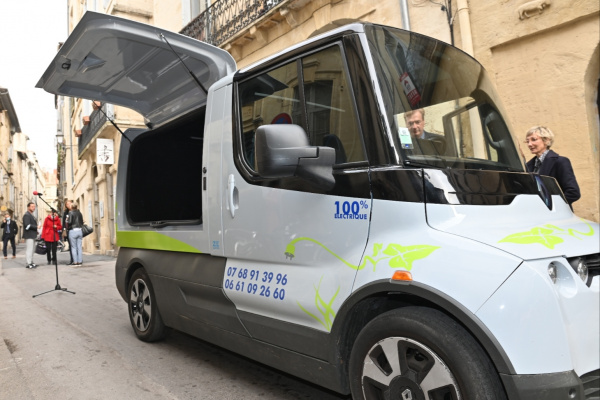 Expérimentation du véhicule électrique « EZ-FLEX » pour les livraisons en centre-ville : premier bilan dressé